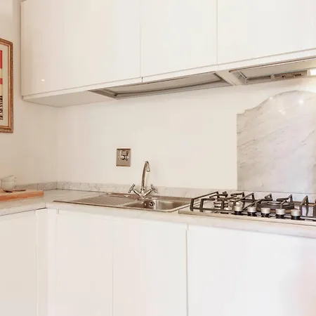 Duomo Art House Apartman *
