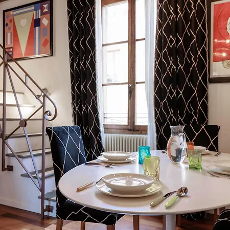 Duomo Art House Daire Floransa