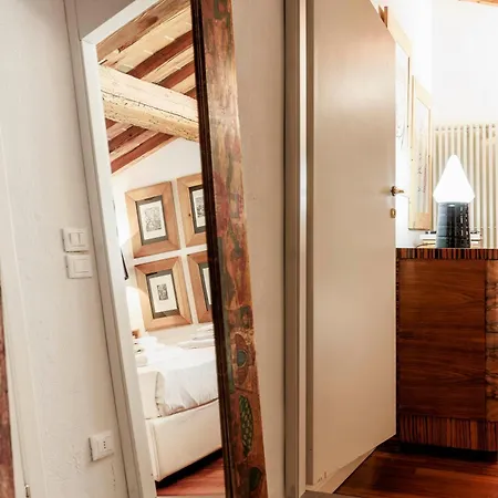 Daire Duomo Art House